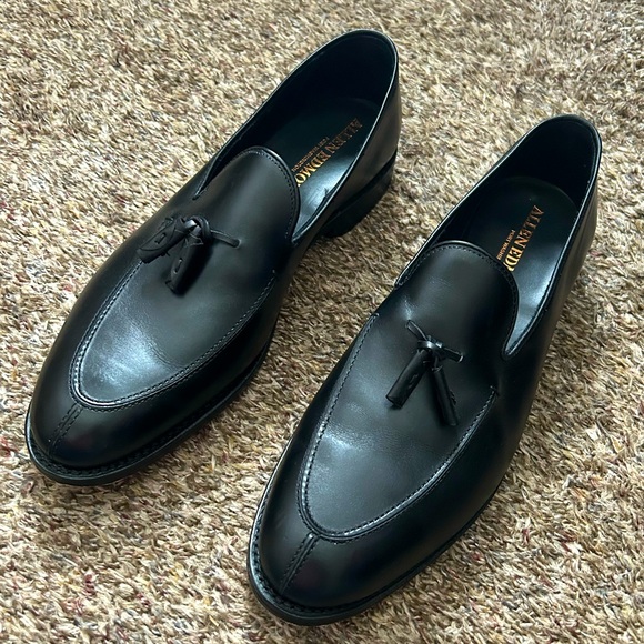 ‼️SOLD‼️Allen Edmonds Black Tassel Loafers ‼️MINT‼️ 11.5D - Picture 3 of 6